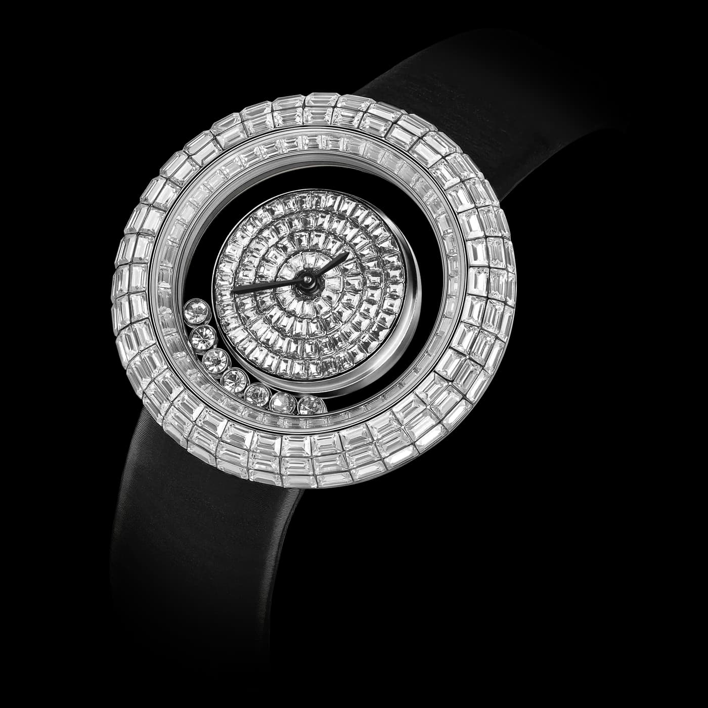 TSAR BOMBA TB8215 — Black White